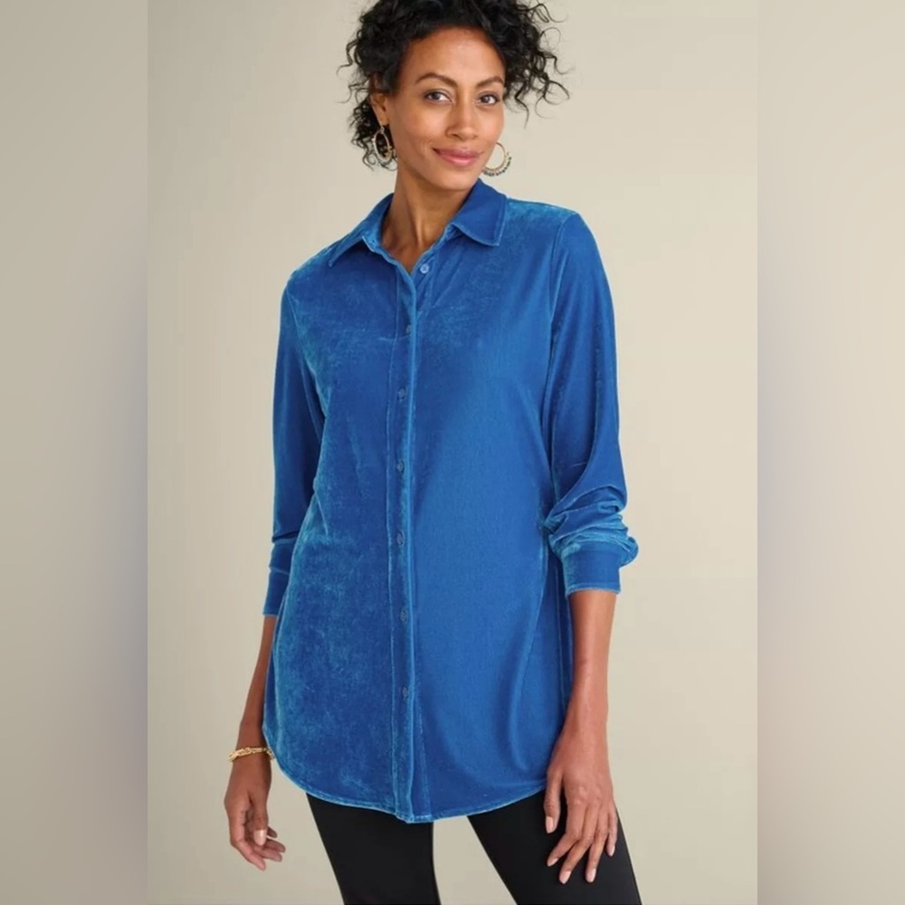 SOFT SURROUNDINGS Velvet Boyfriend Tunic Button Down Shirt Berry Blue size PXL